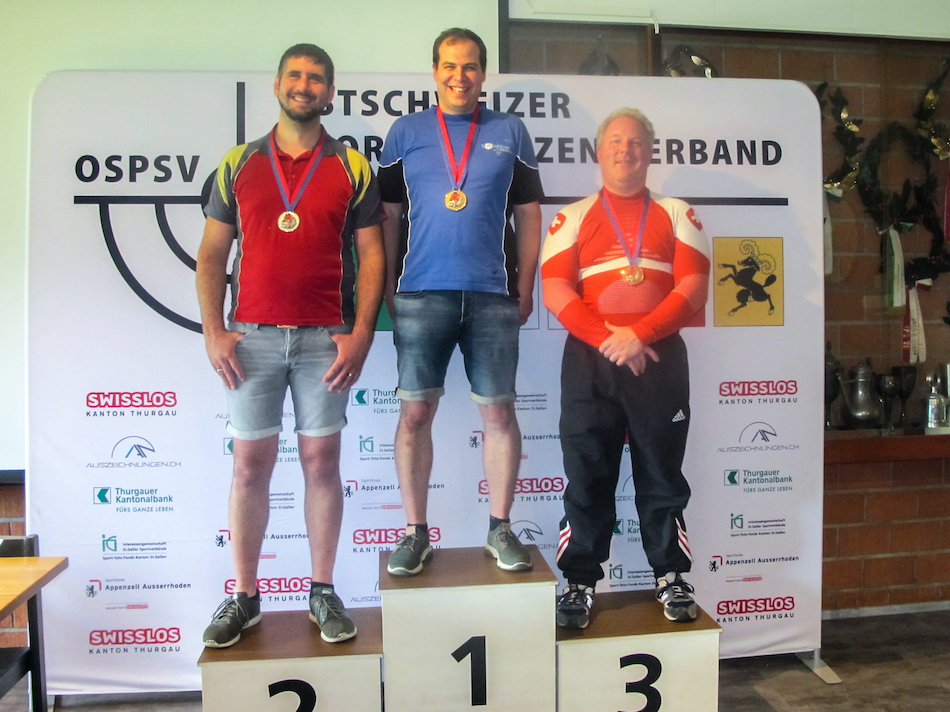 OSPSV Einzelmeisterschaft G50m 2-stellung
V,l,n,r: Thomas Berger Kirchberg (Silber); Christian Lusti (Gold); Roger Schnetzler Munot Schaffhausen (Bronce)